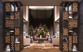 Higashiyama Niseko Village, A Ritz-Carlton Reserve